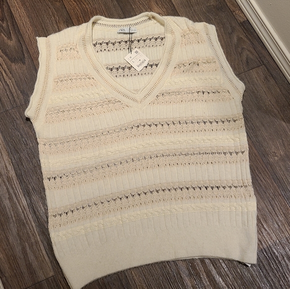 Nwt Zara Pointelle Knit Sweater Vest 